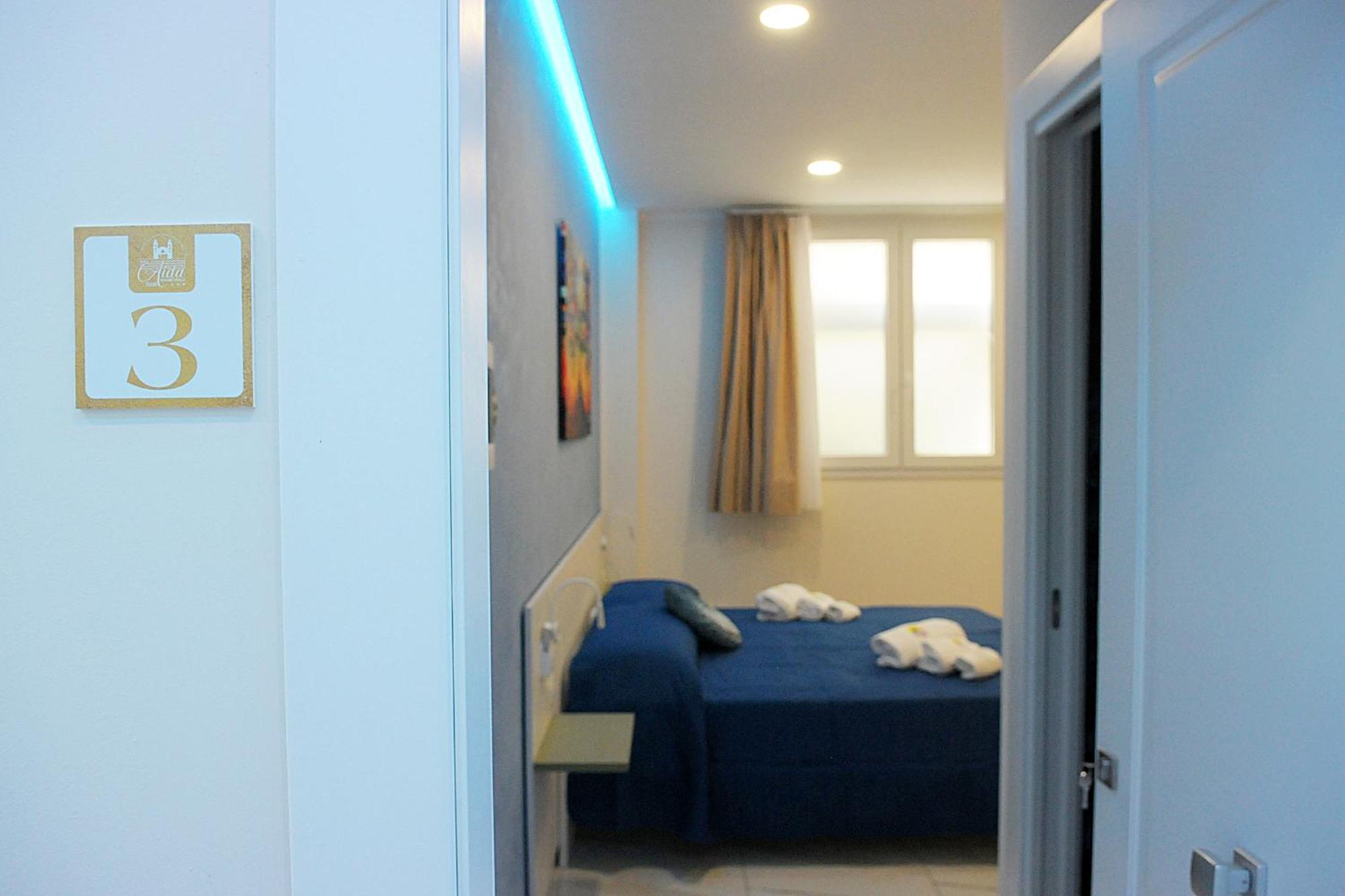 B&B Aida Rooms Cefalù Eksteriør billede