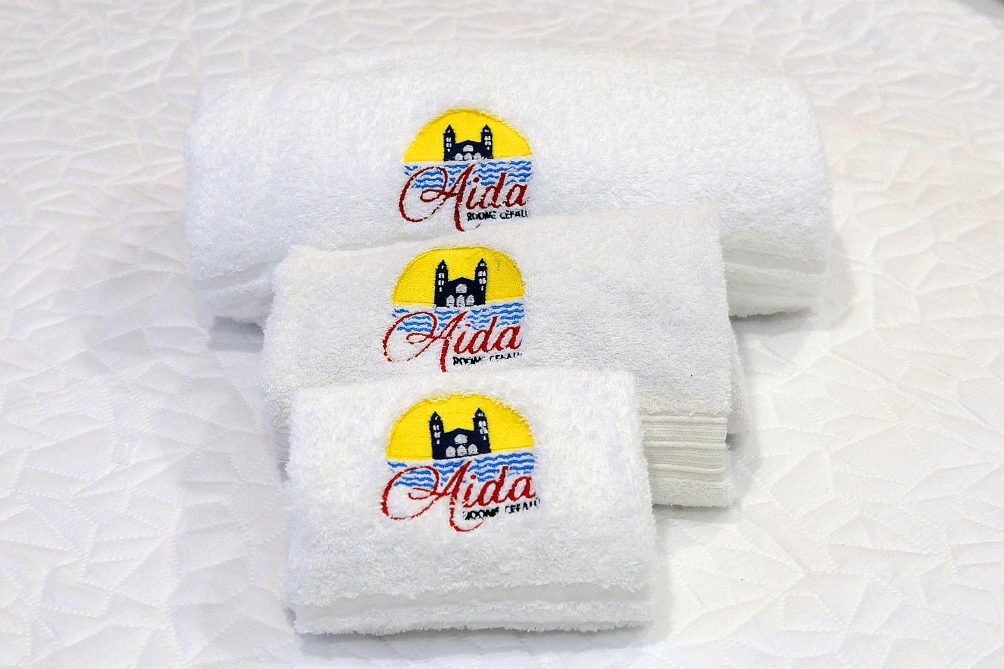 B&B Aida Rooms Cefalù Eksteriør billede
